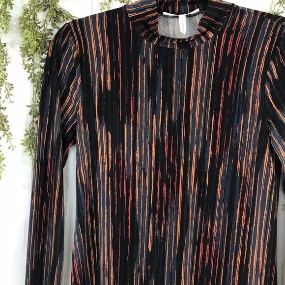 BCBGeneration pull on long sleeve dress. SZ XS - Picture 2 of 5